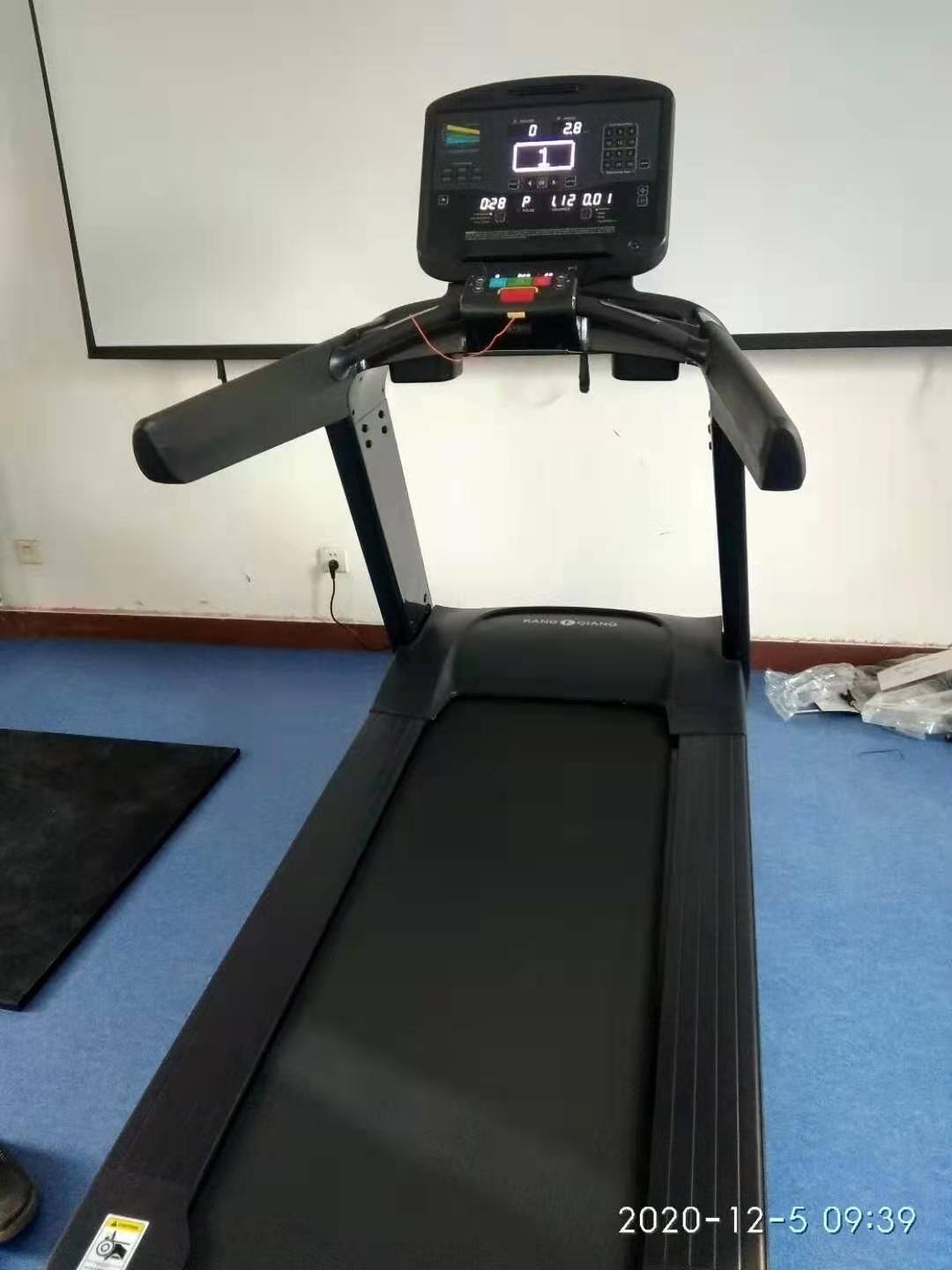 电动香蕉成人APP视频